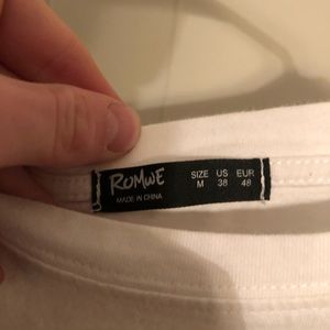 Medium White Cactus T-Shirt.